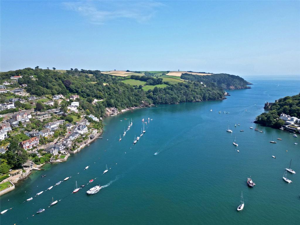 Kingswear Setting