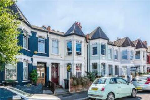 3 bedroom flat to rent, N8