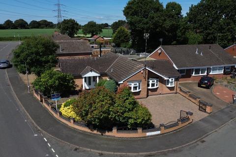 3 bedroom bungalow for sale, Cardigan Road, Warwickshire CV12