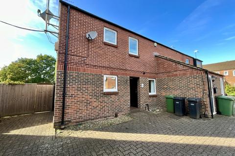 2 bedroom apartment to rent, Ruskin Close, Oxfordshire OX11