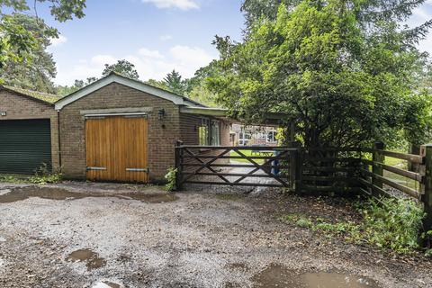 3 bedroom semi-detached house for sale, Reading Road, Reading RG7