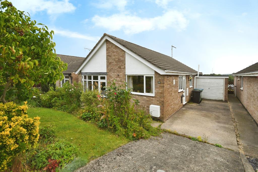 Ashover Road, Chesterfield S43 2 bed bungalow for sale £240,000