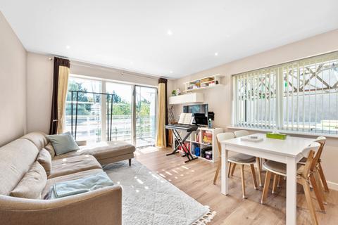 3 bedroom apartment for sale, Kingston Road, Wimbledon SW20