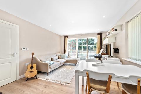 3 bedroom apartment for sale, Kingston Road, Wimbledon SW20