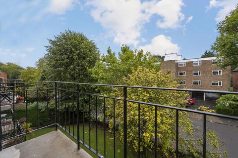 2 bedroom apartment for sale, Terrapins, Surbiton KT6