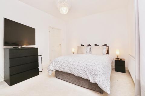24 Lidgett Lane, Dinnington, Sheffield, S25 2QD