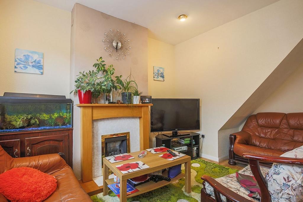 Anglesey Road, Staffordshire DE14 3 bed house to rent £795 pcm (£183 pw)