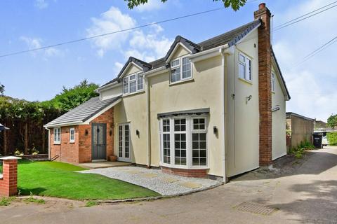 2 bedroom detached house to rent, Cumber Close, Cheshire SK9