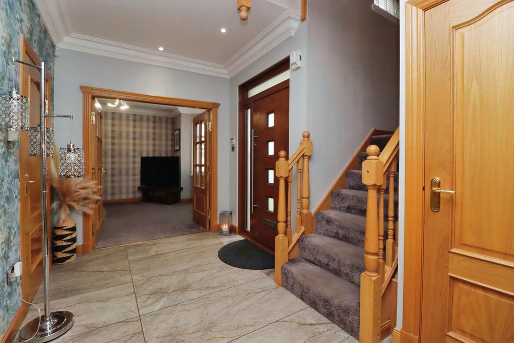 Balgeddie Park, Fife KY6 5 bed detached house for sale £475,000