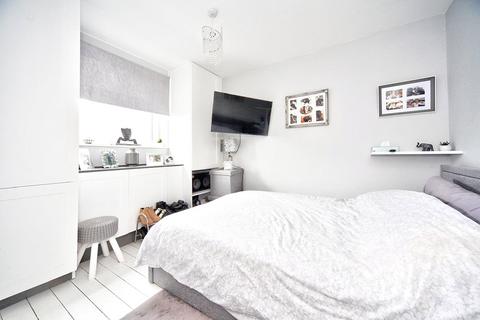 45 Trowbridge Gardens, Luton, LU2 7JY