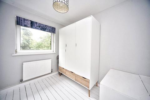 45 Trowbridge Gardens, Luton, LU2 7JY