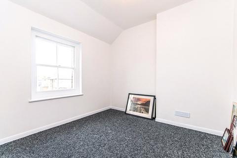 1 bedroom flat for sale, Harbour Parade, Kent CT11