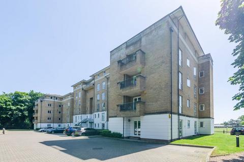 2 bedroom flat to rent, Yarlington Court, North Finchley, London, N11