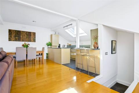 2 bedroom apartment for sale, Highbury Hill, London, N5