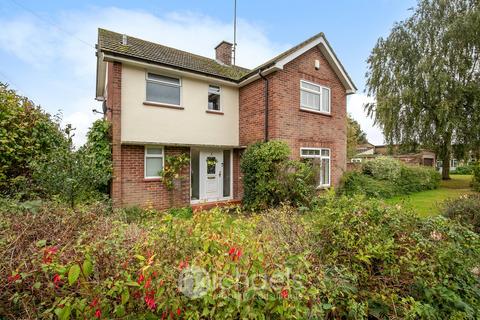 4 bedroom detached house for sale, Carrington Way, Braintree, CM7