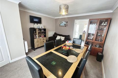 3 bedroom end of terrace house for sale, Fraser Close, Cowes, Isle of Wight