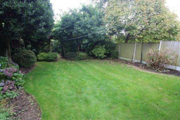 R Rear Garden.JPG