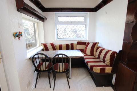 30 Peterborough Road, Bradford, BD2 3AP