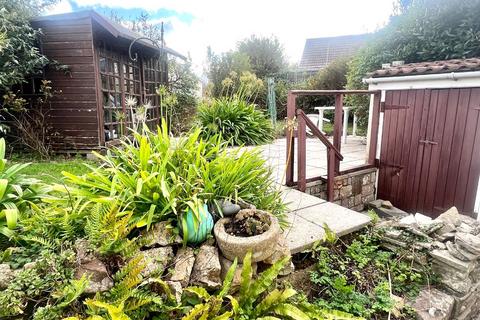 3 bedroom townhouse for sale, High Street, Alderney,