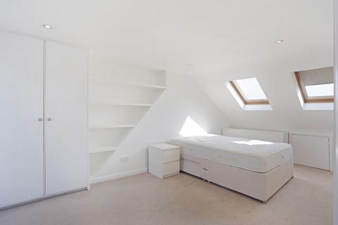 26 Vera Road, London, SW6 6QW