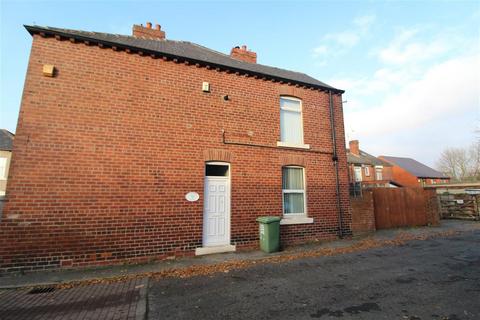 2 bedroom terraced house to rent, Clifford House, Rothwell