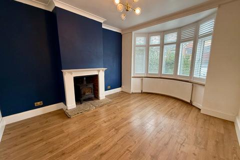 3 bedroom end of terrace house for sale, Hillcrest Road, Horndon-On-The-Hill, SS17