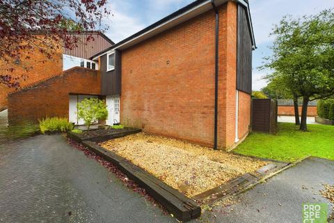 3 bedroom semi-detached house for sale, Greenham Wood, Bracknell, Berkshire, RG12