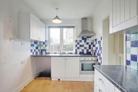 2 bedroom end of terrace house for sale, Hornby Avenue, Westcliff-on-sea, SS0