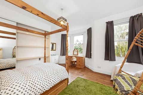 3 Harpenden Road, London, SE27 0AG