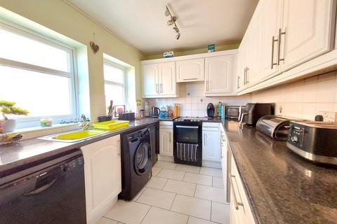 3 bedroom semi-detached house for sale, The Birches, Stourport-On-Severn