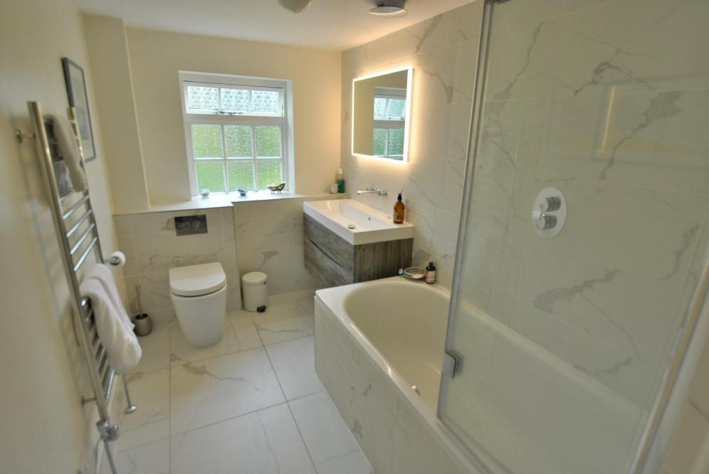 Church Street, Sturminster Marshall... 3 bed semidetached house for