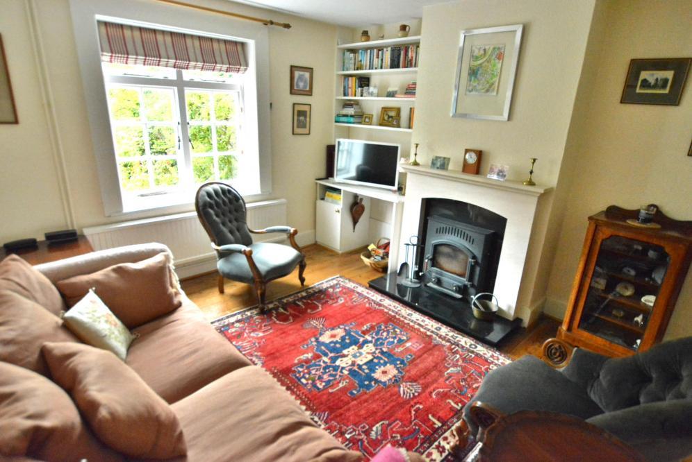 Church Street, Sturminster Marshall... 3 bed semidetached house for