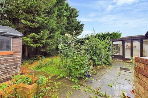 12 Whitehall Crescent, Chessington, KT9 1NF