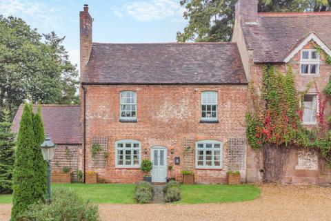 3 bedroom cottage for sale, Manor, Shifnal, TF11