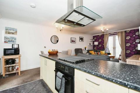 2 bedroom apartment for sale, Baxter Mews, Wadsley Bridge, S6