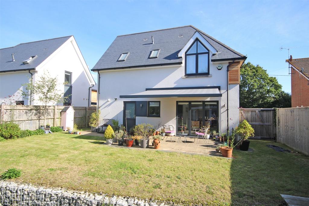 Everton Road, Hordle, Lymington... 4 bed detached house for sale £685,000