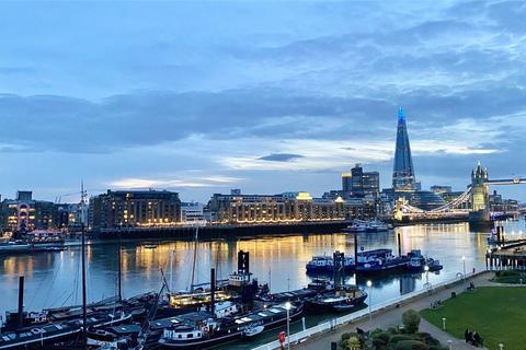 1 bedroom apartment for sale, Cinnabar Wharf East, 28 Wapping High Street, London, E1W