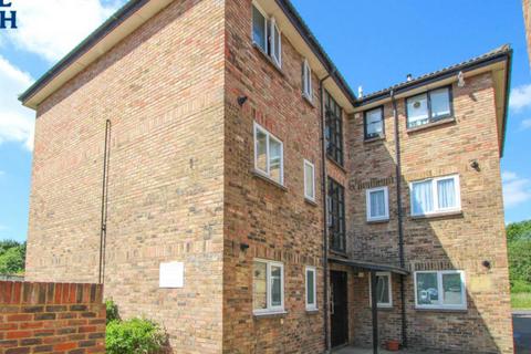 1 bedroom flat for sale, Littlebury Green, Basildon SS13