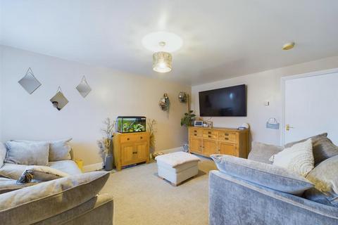 3 bedroom end of terrace house for sale, Buckrose Grove, Bridlington