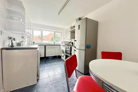 3 Vervain Close, Churchdown, Gloucester, GL3 1LT