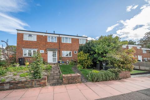 3 bedroom terraced house for sale, Village Way, Beckenham