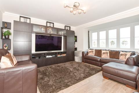 5 bedroom detached house for sale, Fullingpits Avenue, Maidstone, Kent