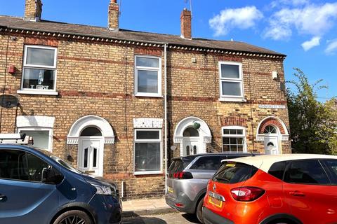 2 bedroom house to rent, Stamford Street West, York