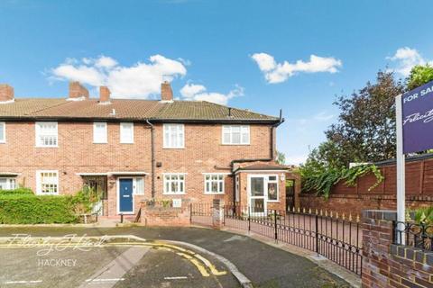 3 bedroom terraced house for sale, Mapledene Road, Hackney, E8