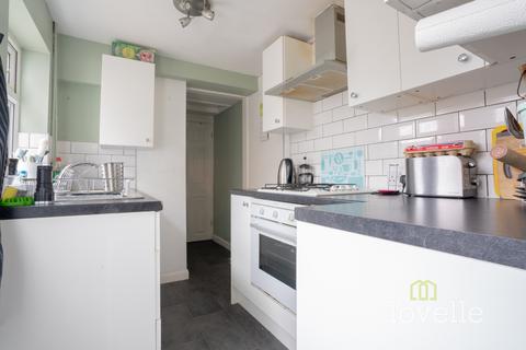 3 bedroom semi-detached house for sale, North Marsh Road, Gainsborough DN21