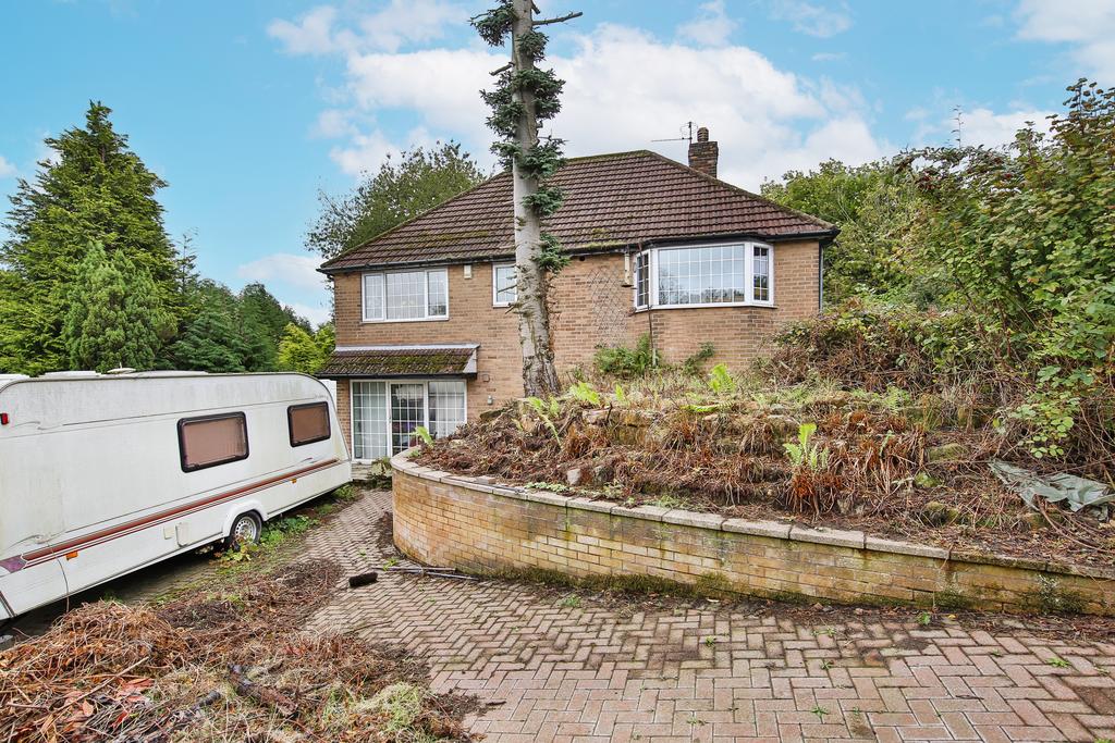 Holymoorside, Chesterfield S42 3 bed detached house for sale £750,000