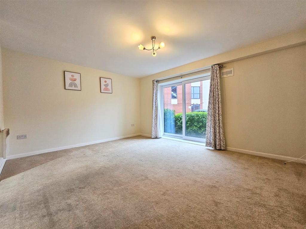 9 Broadgauge Way-03.jpg