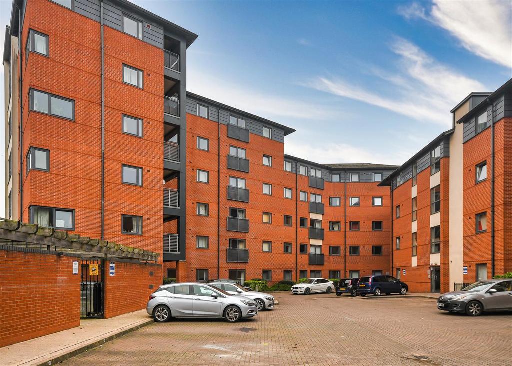 9 Broadgauge Way-12.jpg