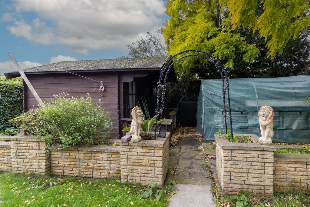 Outbuilding