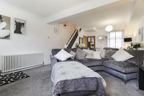 2 bedroom terraced house for sale, Grove Park Lane, Harrogate HG1 4BS